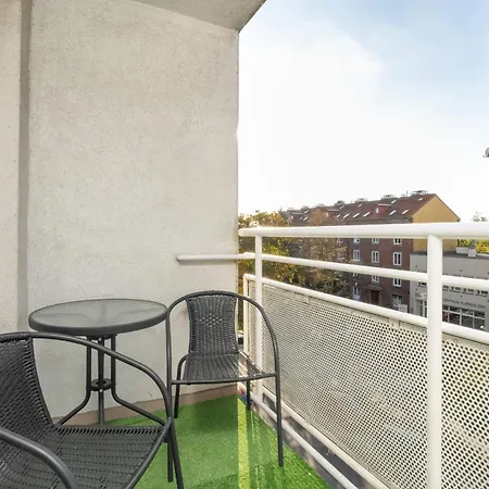 Lejlighed Stylish Near Hala Arena By Renters *