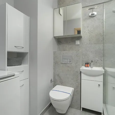 Stylish Near Hala Arena By Renters * 波兹南